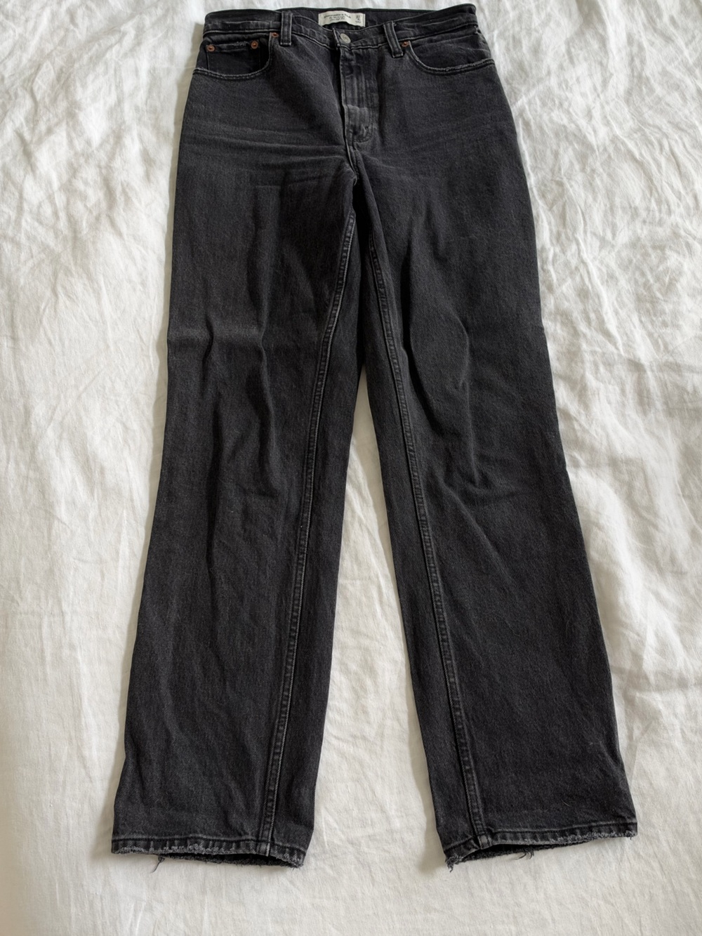 The β90s Straight Ultra High Rise Jean